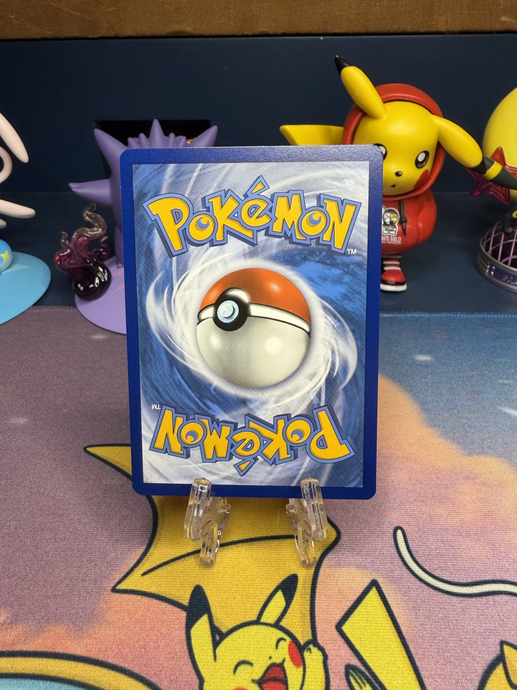 Pikachu 049/203 Evolving Skies Pokémon card - back, authenticity verified - Crown Cards PK