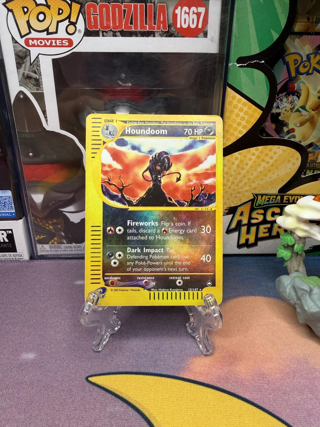 Houndoom EX Aquapolis 15/147 displayed on stand